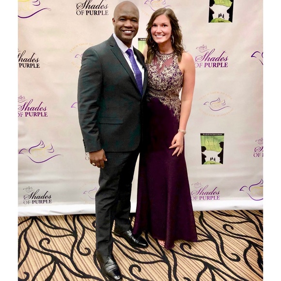 Embroidered Bodice Stretch Faille Sheath Gown - Picture 3 of 3